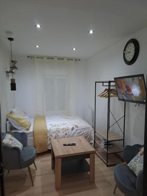 Appartamento Sweet / Circuit 24H / Moto Gp / Antares / Oasis - Centre Des Expositions / Boulerie Jump Le Mans Esterno foto